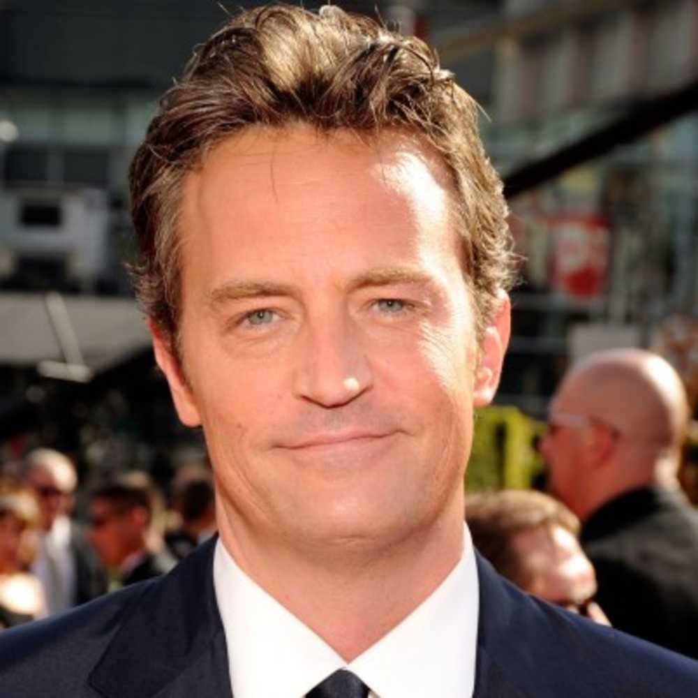 Swashvillage Matthew Perry Biografie 6077