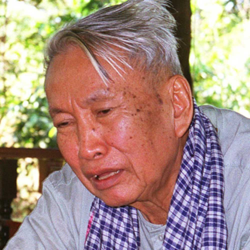 SwashVillage Biographie de  Pol  Pot 